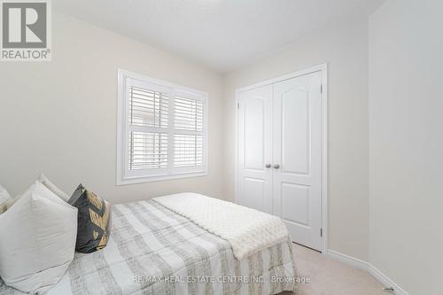 10 Frank Lane, Caledon, ON - Indoor Photo Showing Bedroom