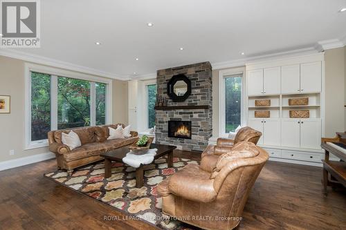 2057 Snow Crescent, Mississauga, ON - Indoor Photo Showing Living Room With Fireplace