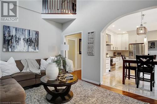 104 Drinkwater Drive, Cambridge, ON - Indoor Photo Showing Living Room