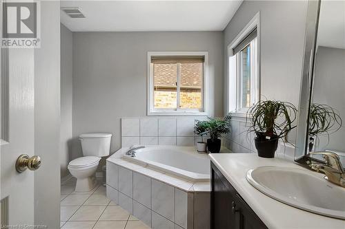 104 Drinkwater Drive, Cambridge, ON - Indoor Photo Showing Bathroom