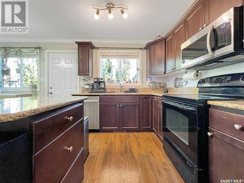 30 207 Mccallum Way, Saskatoon, SK - Indoor Photo Showing Kitchen