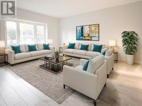 23 Hillendale Avenue, Kingston, ON - Indoor Photo Showing Living Room