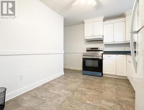 23 Hillendale Avenue, Kingston, ON - Indoor Photo Showing Kitchen