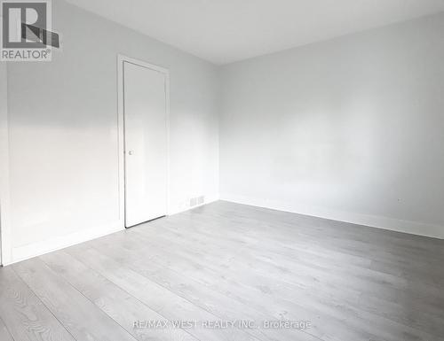 23 Hillendale Avenue, Kingston, ON - Indoor Photo Showing Other Room