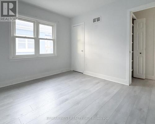 23 Hillendale Avenue, Kingston, ON - Indoor Photo Showing Other Room