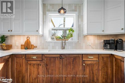 469018 Grey Road 31 Road, Grey Highlands, ON - Indoor Photo Showing Kitchen