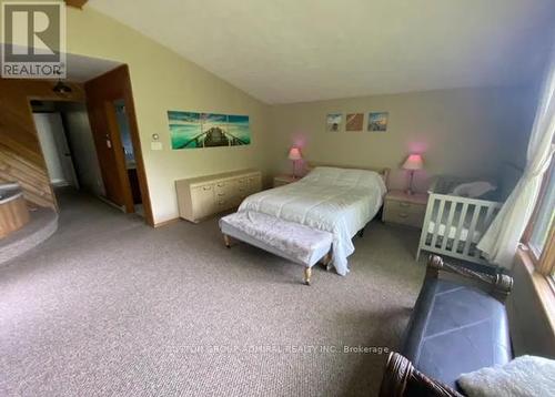 70 Carson Lake Crescent, South Bruce Peninsula, ON - Indoor Photo Showing Bedroom