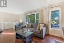 88 Rand Street, Hamilton, ON  - Indoor Photo Showing Living Room 