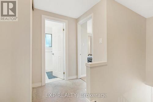 88 Rand Street, Hamilton, ON - Indoor Photo Showing Other Room