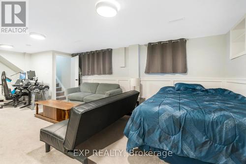 88 Rand Street, Hamilton, ON - Indoor Photo Showing Bedroom