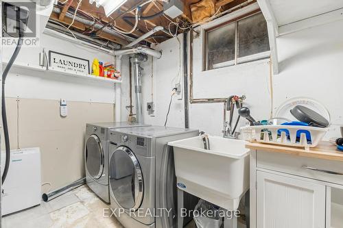 88 Rand Street, Hamilton, ON - Indoor Photo Showing Laundry Room