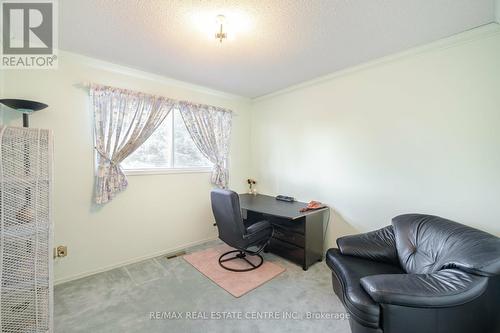 52 Dundalk Crescent, Brampton, ON - Indoor