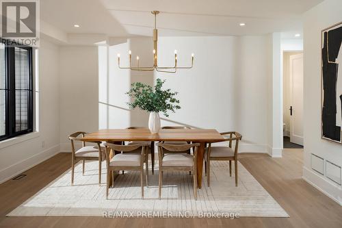 24 Belvedere Drive, Oakville, ON - Indoor Photo Showing Dining Room