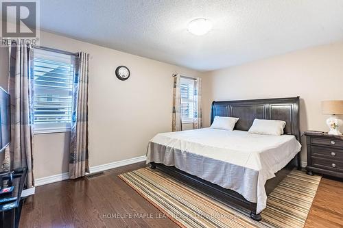 34 Jolana Crescent, Halton Hills, ON - Indoor Photo Showing Bedroom