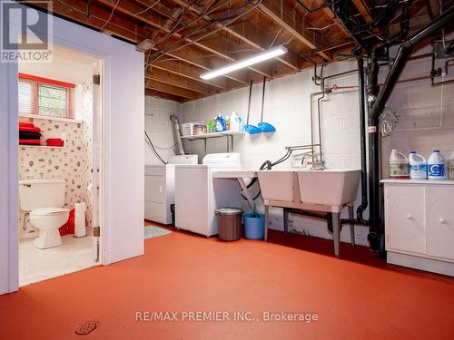 42 Jubilee Crescent, Toronto, ON - Indoor Photo Showing Laundry Room