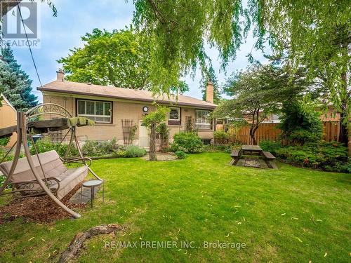 42 Jubilee Crescent, Toronto, ON - Outdoor