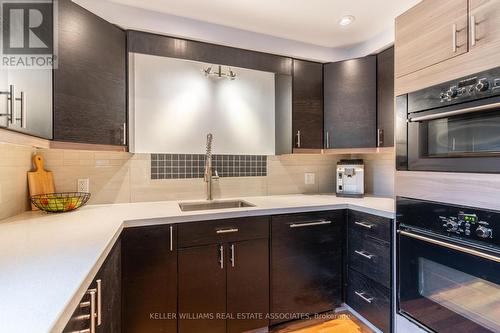 19 Union Street, Halton Hills, ON - Indoor Photo Showing Kitchen