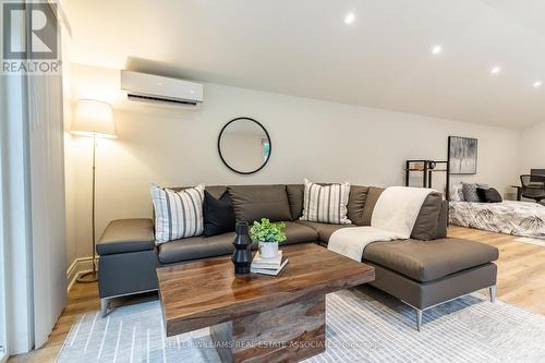 19 Union Street, Halton Hills, ON - Indoor Photo Showing Living Room