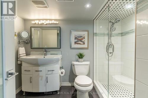 19 Union Street, Halton Hills, ON - Indoor Photo Showing Bathroom