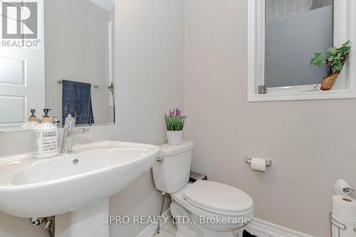 839 Whitlock Avenue, Milton, ON - Indoor Photo Showing Bathroom