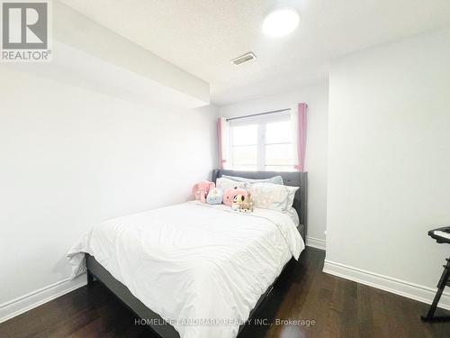 3B Hobden Place, Toronto, ON - Indoor Photo Showing Bedroom