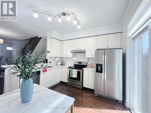 3B Hobden Place, Toronto, ON - Indoor Photo Showing Kitchen With Stainless Steel Kitchen