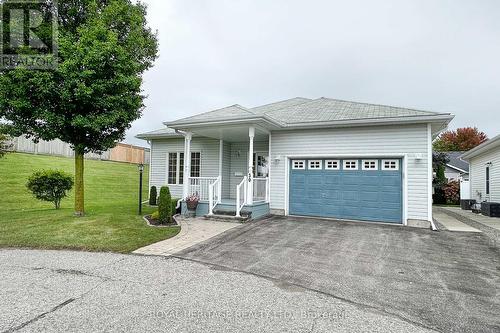 30 Kissingbridge Lane, Clarington, ON - Outdoor