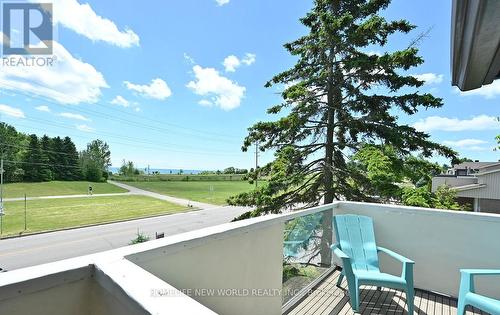 58 Lake Driveway E, Ajax, ON - Outdoor