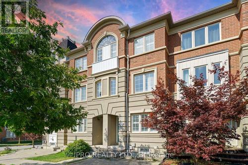 2564 Bur Oak Avenue, Markham, ON - Outdoor With Facade