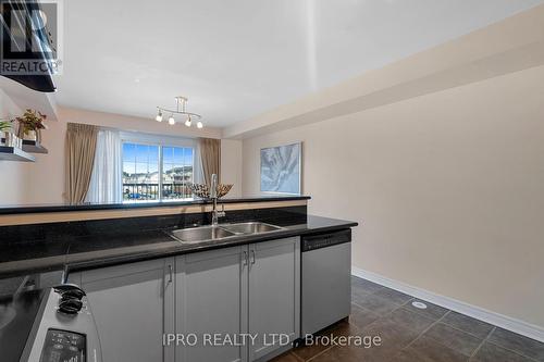 2564 Bur Oak Avenue, Markham, ON - Indoor Photo Showing Kitchen With Double Sink