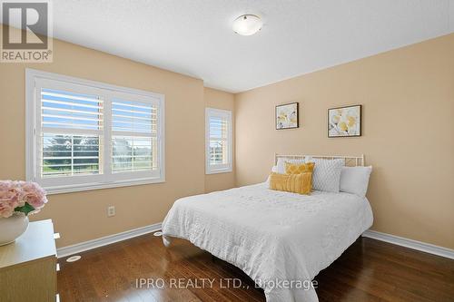 2564 Bur Oak Avenue, Markham, ON - Indoor Photo Showing Bedroom