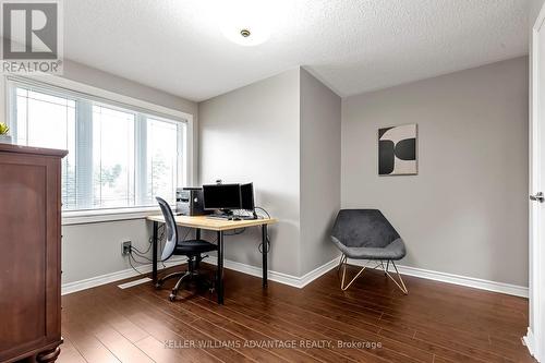 33 Hi View Drive, East Gwillimbury, ON - Indoor Photo Showing Office