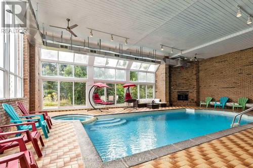 33 Hi View Drive, East Gwillimbury, ON - Indoor Photo Showing Other Room With In Ground Pool