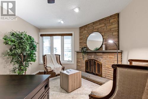 33 Hi View Drive, East Gwillimbury, ON - Indoor Photo Showing Living Room With Fireplace