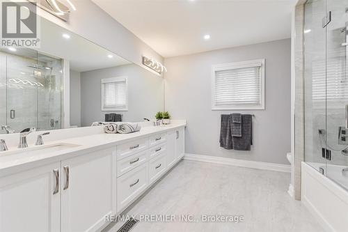 252 Triton Avenue, Vaughan, ON - Indoor Photo Showing Bathroom