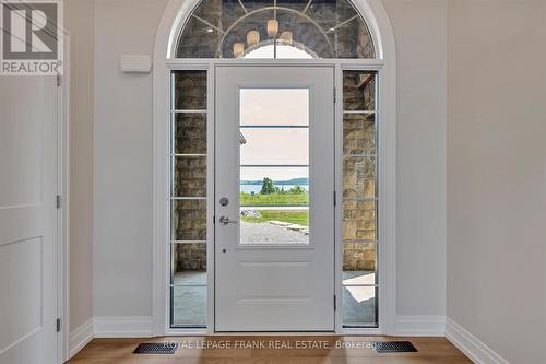 16 Avalon Drive, Kawartha Lakes, ON - Indoor Photo Showing Other Room