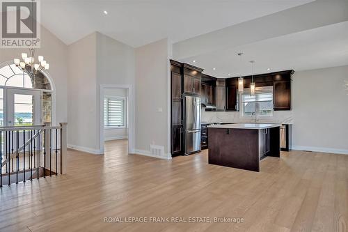 16 Avalon Drive, Kawartha Lakes, ON - Indoor Photo Showing Kitchen