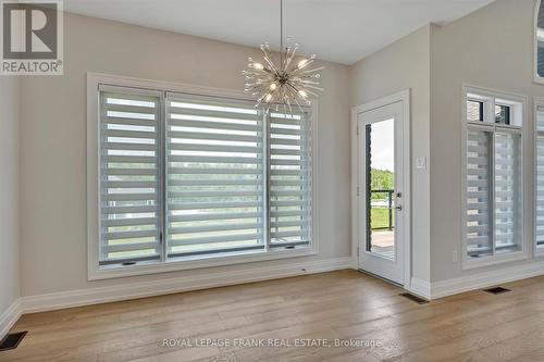 16 Avalon Drive, Kawartha Lakes, ON - Indoor Photo Showing Other Room