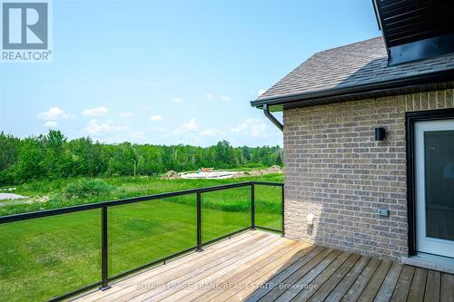 16 Avalon Drive, Kawartha Lakes, ON - Outdoor With Deck Patio Veranda With Exterior