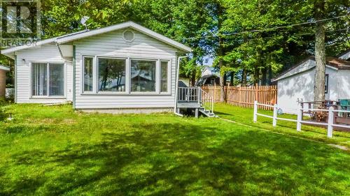 35 Cottage Ln, Sault Ste Marie, ON - Outdoor