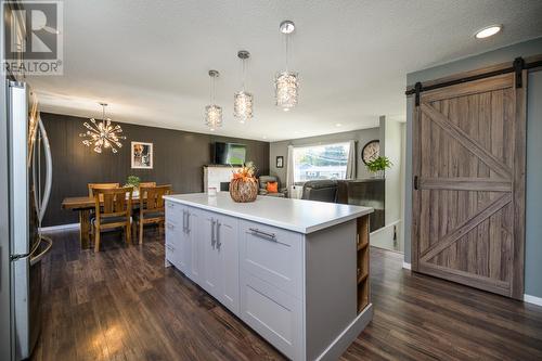 4266 Craig Drive, Prince George, BC - Indoor Photo Showing Kitchen