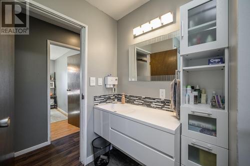 4266 Craig Drive, Prince George, BC - Indoor Photo Showing Bathroom