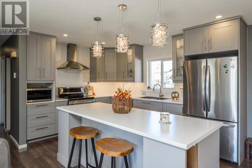 4266 Craig Drive, Prince George, BC - Indoor Photo Showing Kitchen With Upgraded Kitchen