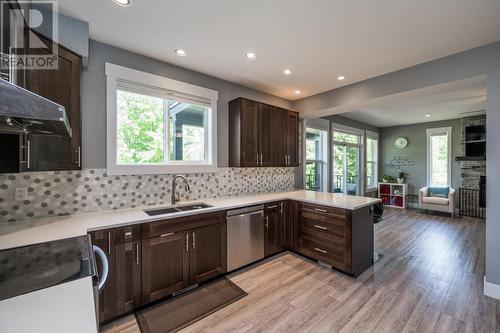 1218 Orizaba Court, Prince George, BC - Indoor Photo Showing Kitchen With Double Sink