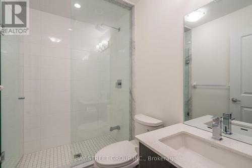 5 - 52 Holmes Avenue W, Toronto, ON - Indoor Photo Showing Bathroom