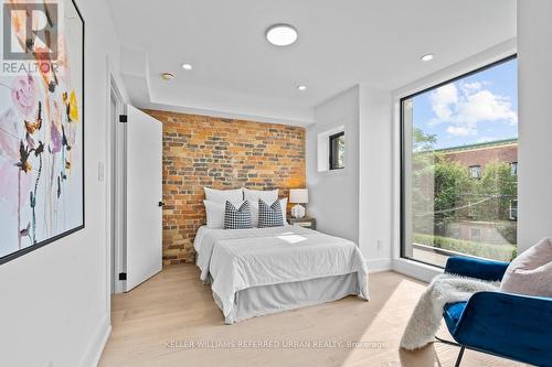 9 Beatrice Street, Toronto, ON - Indoor Photo Showing Bedroom