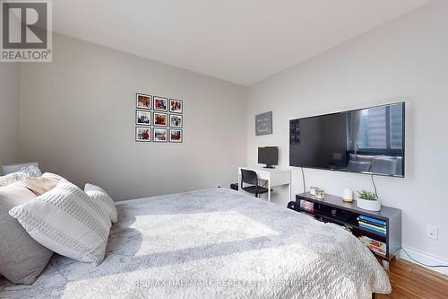 1313 - 15 Greenview Avenue, Toronto, ON - Indoor Photo Showing Bedroom