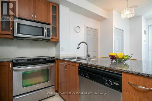 1306 - 18 Holmes Avenue, Toronto, ON - Indoor Photo Showing Kitchen With Double Sink