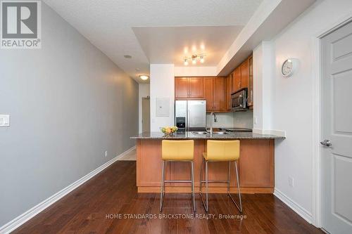 1306 - 18 Holmes Avenue, Toronto, ON - Indoor Photo Showing Kitchen