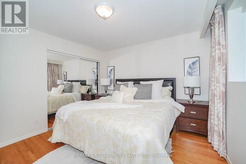 40 Harrington Crescent, Toronto, ON - Indoor Photo Showing Bedroom